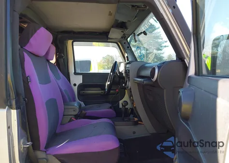 2008 Jeep Wrangler Sahara z USA, uszkodzony, nr VIN 1J8FA54198L565003